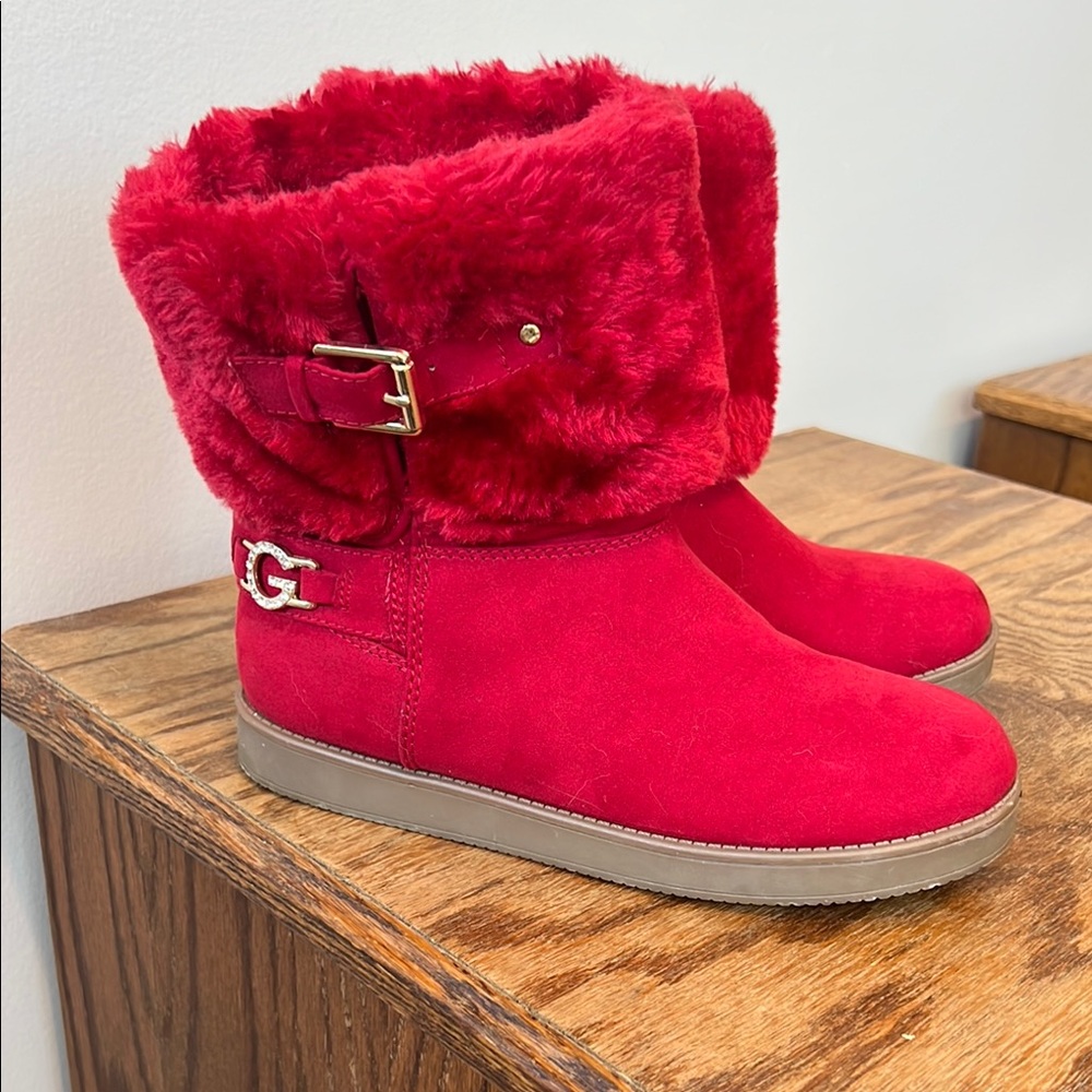 GBG Los Angeles Red Suede Faux Fur-Lined Boots with Buckle